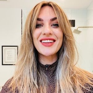 Meet your Posher, Kelly